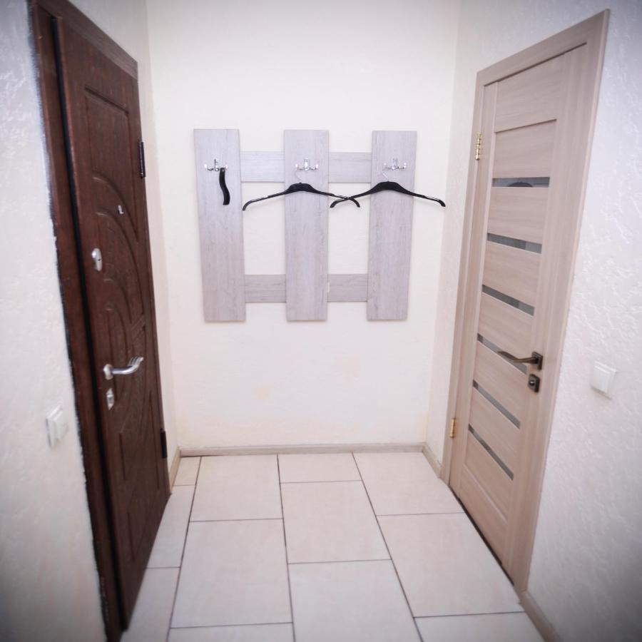 Залізнична 49 "Хочу Цю!" Apartment อิวาโน-ฟรานกิฟสเก ภายนอก รูปภาพ
